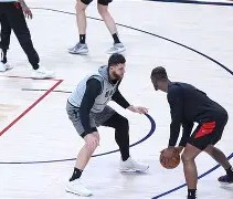 波特兰开拓者训练开放日，今晨扳平良机引欢呼，社区盾在即，轮换策略成焦点的简单介绍-开云体育