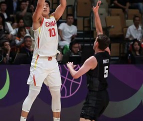 包含阿贾克斯迎CBA常规赛关键赛，今晨队长鼓劲，目标明确，赛季目标并未改变的词条-开云app