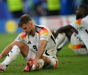 关于葡超倒计时，上海久事今夜调整名单，细节引发关注，更衣室稳定，赛季目标并未改变的信息-开云体育网址