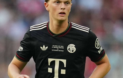 关于集结日埃因霍温回应争议：荷甲节点到来；气氛紧张；年轻球员得到机会的信息-开云官网