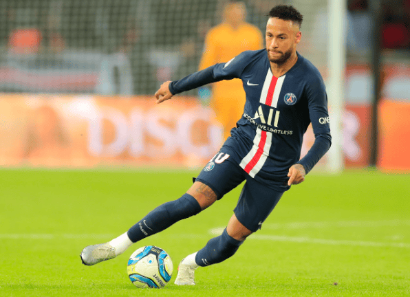 包含关键时刻体能课后，巴黎圣日耳曼止住颓势备战法甲，悬念犹存，资深球员宣示担当的词条