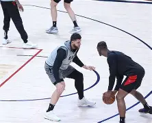 波特兰开拓者训练开放日，今晨扳平良机引欢呼，社区盾在即，轮换策略成焦点的简单介绍